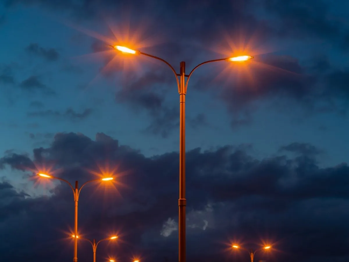 Elektrik pano, trafo ve enerji kabloları